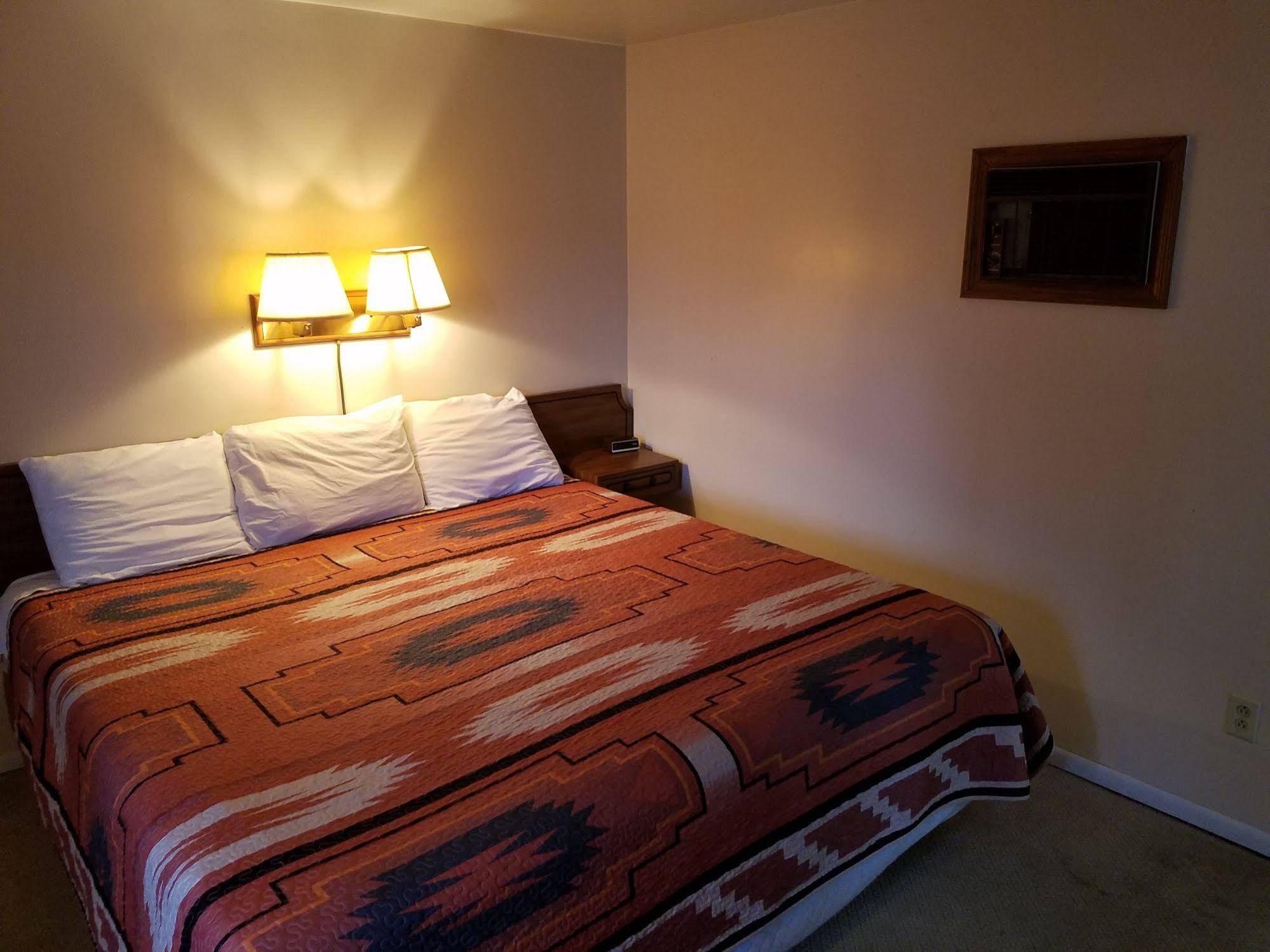 Lamplighter Lodge Пангитч Экстерьер фото